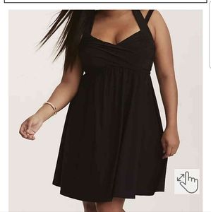 TORRID CRISSCROSS BABYDOLL DRESS. 2X